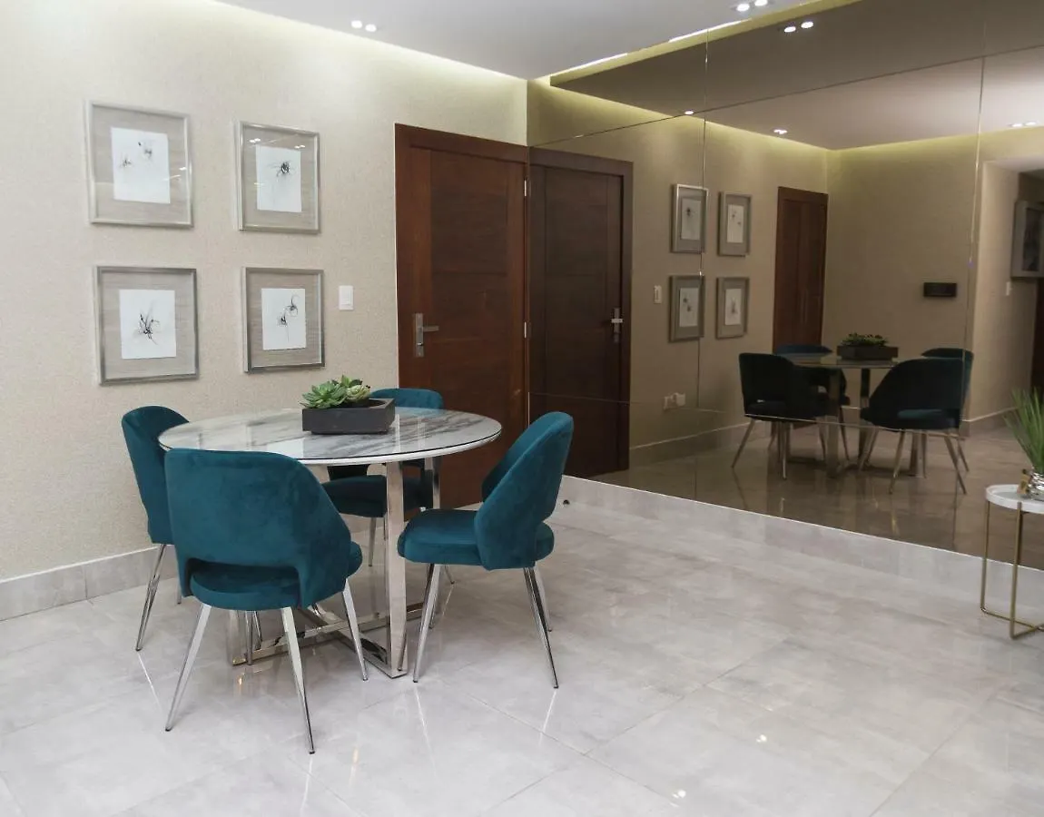 Soha Suites II 산티아고 데 로스 카바예로스